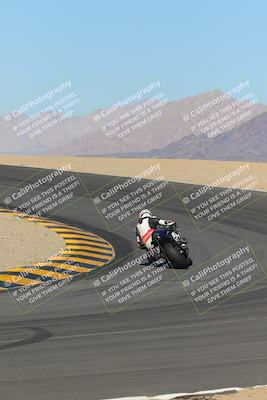 media/Nov-06-2022-SoCal Trackdays (Sun) [[208d2ccc26]]/Turn 10 Backside (1030am)/